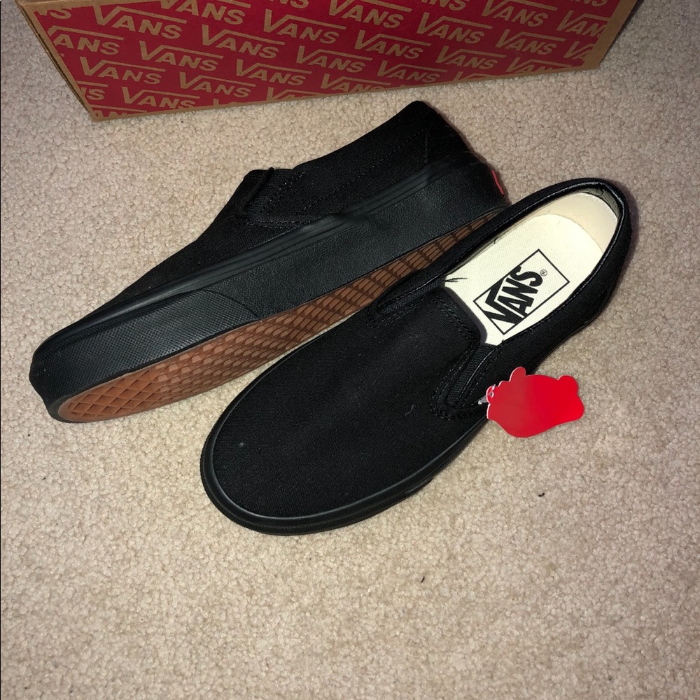 Black NEW vans